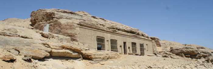 En Dahabiya, por el Nilo, con otros ojos - Blogs de Egipto - 5to.Dia. Museo del cocodrilo en Kom Ombo (12)